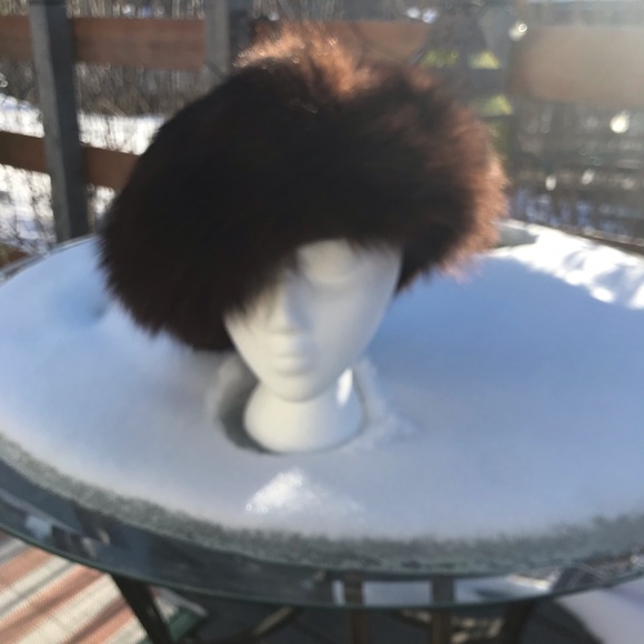 Glamorous Red Fox hat - Picture 4 of 4